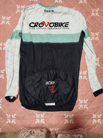 Brugt Gobik Maillot manga larga bike — billede 1 af 2