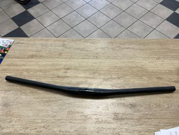 Bontrager, KOVEE XXX 35 FLAT CARBON 720mm