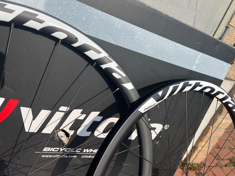 Carbon Wheels Elusion Carbon Bike Vittoria Elusion Disc Ruote