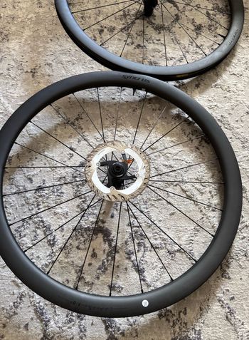 Used Syncros Capital 1.0s 40 2024 bike — image 2 of 6