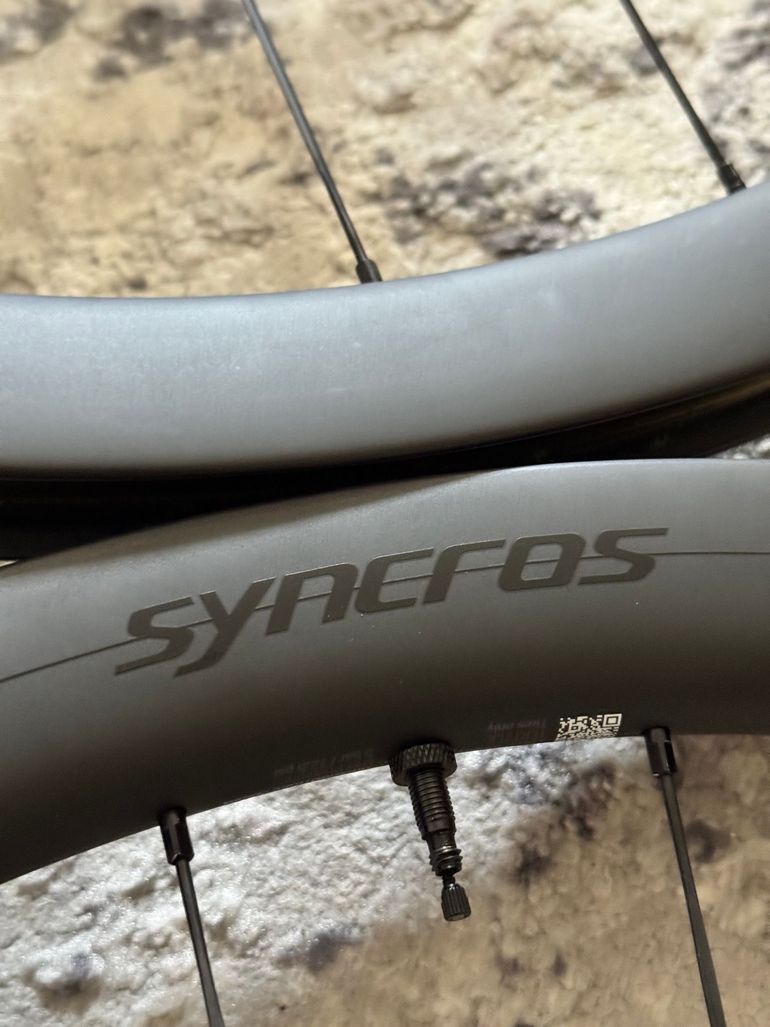 Used Syncros Capital 1.0s 40 2024 bike — image 3 of 6