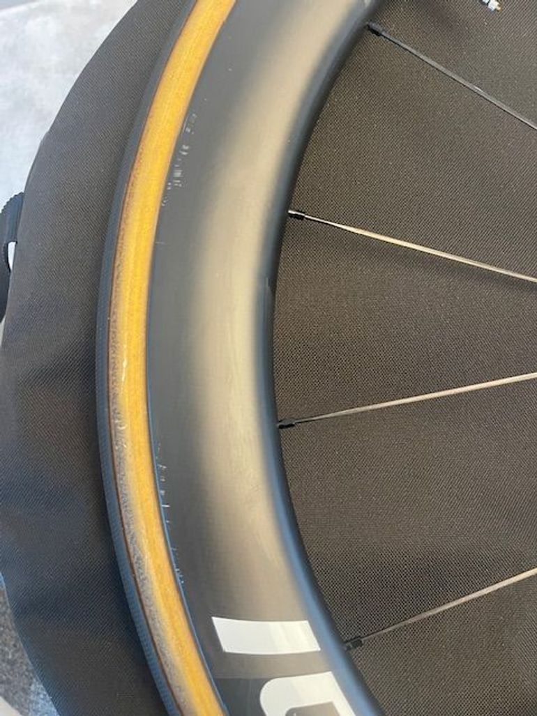 Brugt Roval Rapide CLX Front satin carbon 2022 bike — billede 2 af 5