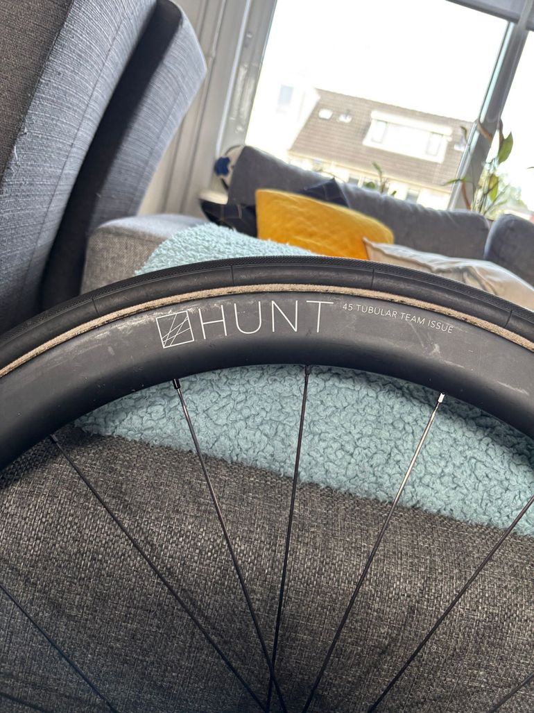 Used Hunt 45 team issue 2020 bike — image 2 of 10