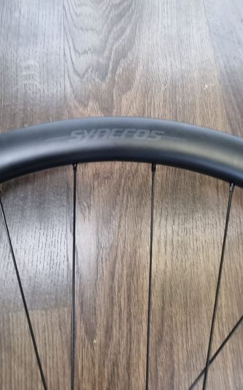 Brugt Syncros Capita 1.0 40mm Wheel Set 2025 bike — billede 5 af 8