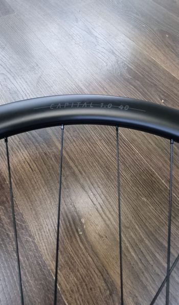 Brugt Syncros Capita 1.0 40mm Wheel Set 2025 bike — billede 2 af 8
