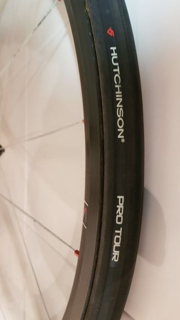 Used Bontrager Bontraguer XXX tubular carbono zapata 2011 bike — image 5 of 6
