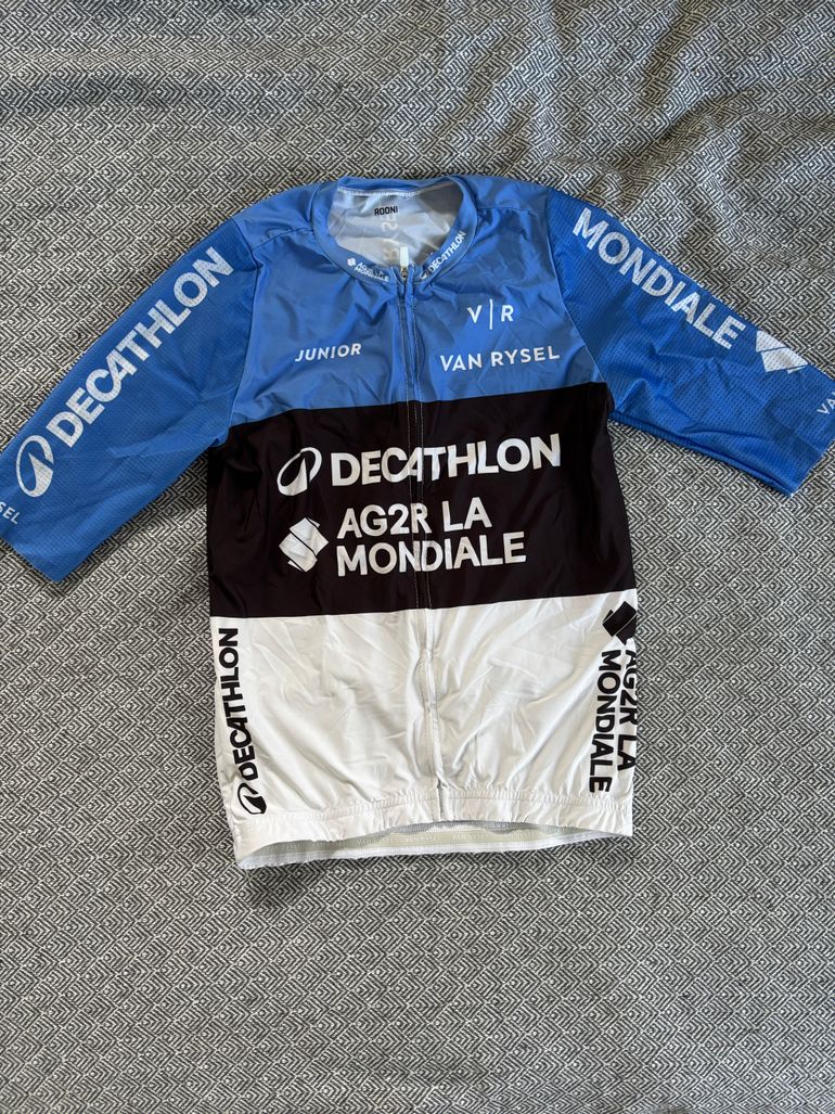 Used Van Rysel Short jersey Estonian national champion 2025 bike — image 1 of 2