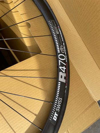 Used Dt Swiss r470db 2025 Wheels