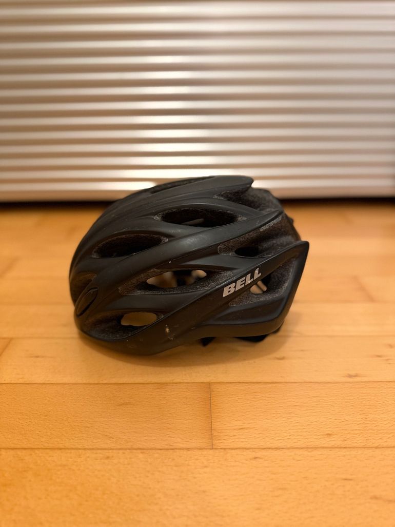 Używany Bell-helm-falcon-xrv 2025 bike — zdjęcie 2 z 4