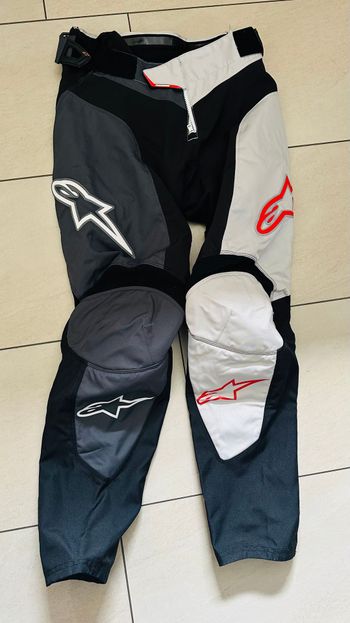 Alpinestars, Vector
