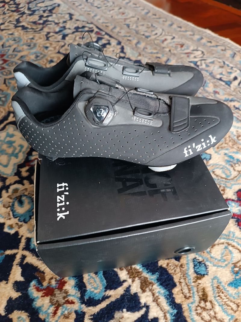 Używany Fizik R5 2020 Cycling Shoes