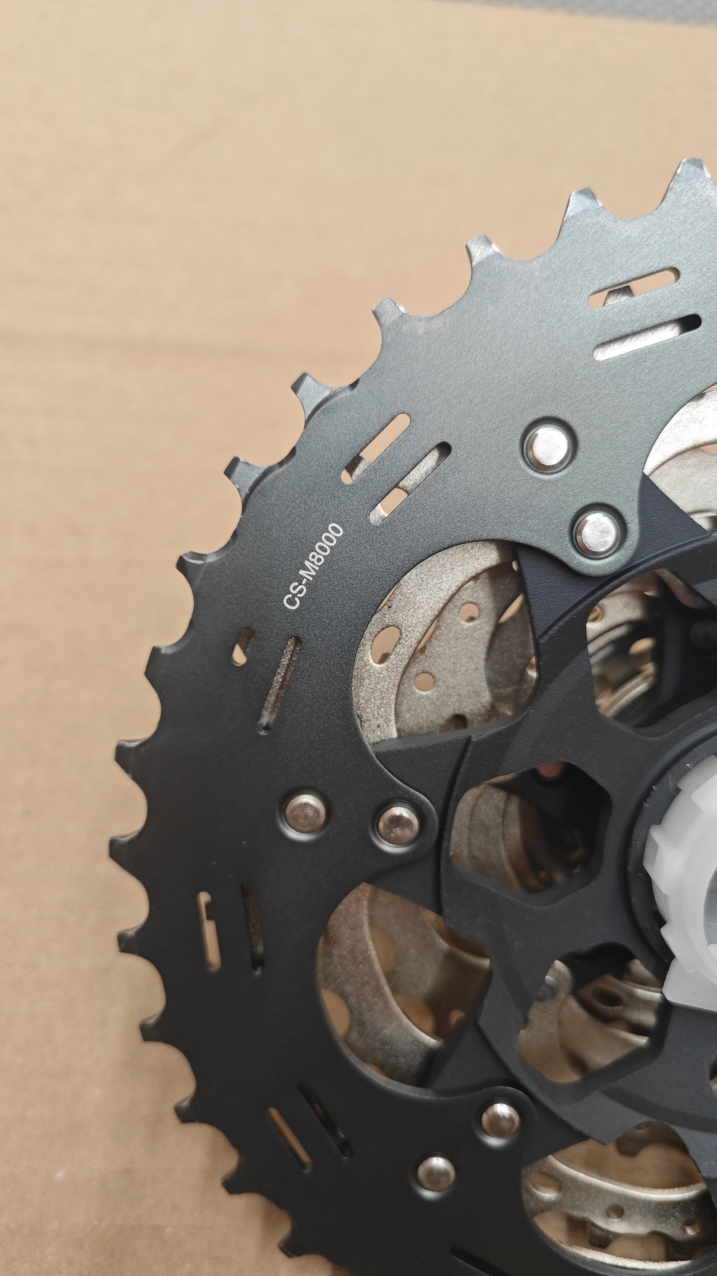 Cassette Shimano XT CS-M8000 11v 11-42T – Neuve Sous Blister, Compatible XTR