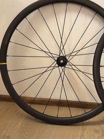Brugt Mavic Cosmic SL 32 Disc 2023 bike — billede 6 af 7