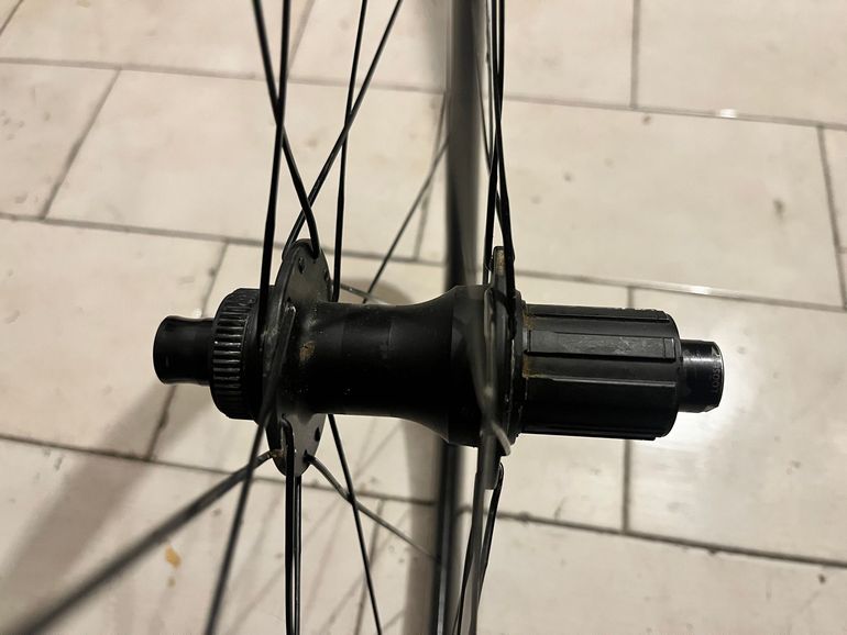 Tweedehands Bontrager Aelous Comp 5 bike — afbeelding 4 van 5