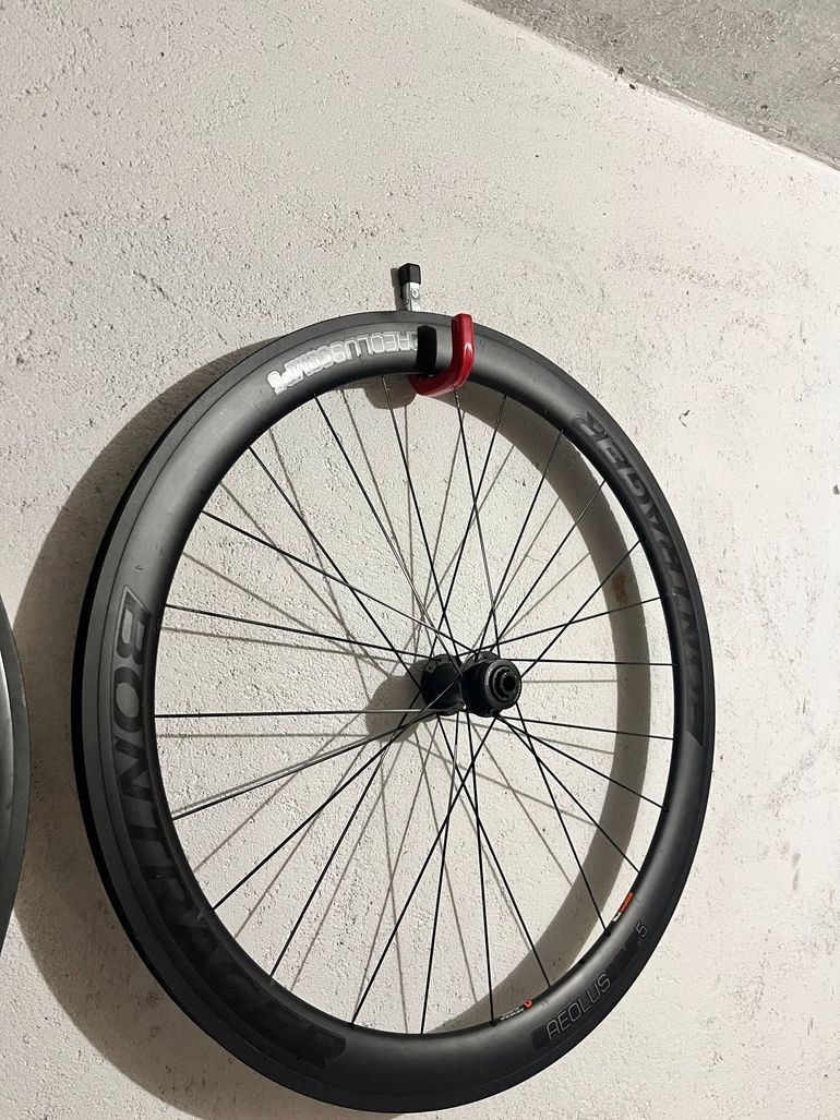 Tweedehands Bontrager Aelous Comp 5 bike — afbeelding 2 van 5