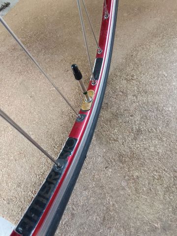 Used Ambrosio rouge bike — image 2 of 4