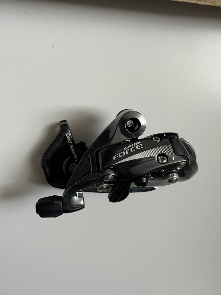 Groupe Sram Force Yaw 22 – 2x11 Vitesses – Neuf