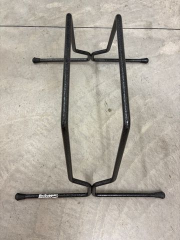 Used Altro Portabici da terra Cycling Accessories