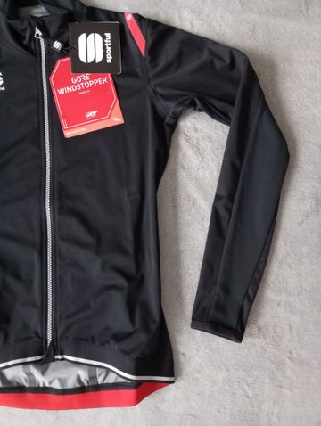 Brugt Sportful Fiandre Goretex Jacket 2025 bike — billede 6 af 7