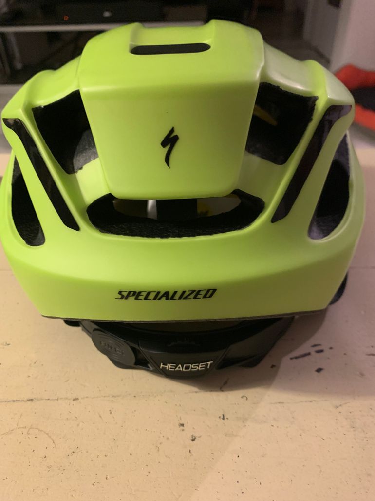 Used Specialized headset 2025 bike — image 2 of 5