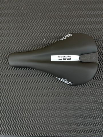 Used San Marco mantra Carbon 2025 Saddles & Seatposts