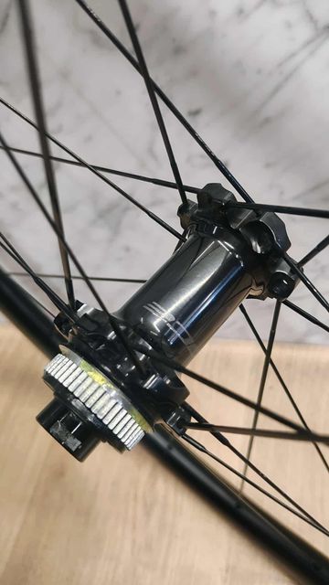 Brugt Shimano dura-ace c 36 2024 bike — billede 5 af 10