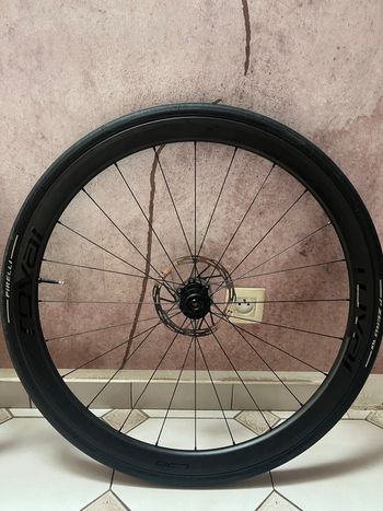 roval c38 carbone disque 2024 bike de segunda mano — imagen 2 de 3