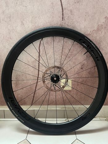 roval c38 carbone disque 2024 bike de segunda mano — imagen 3 de 3