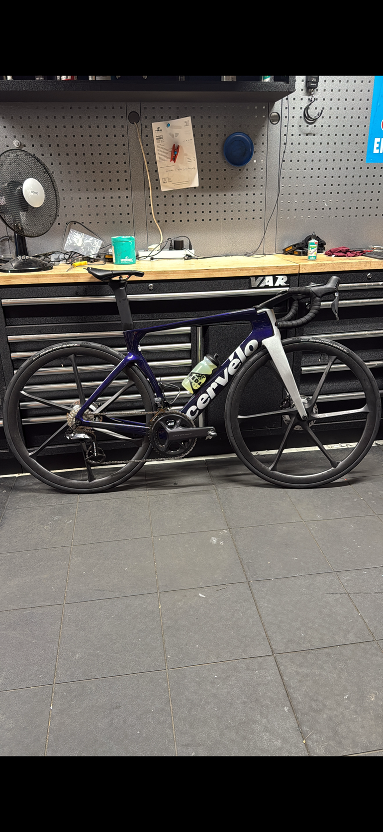 Used Shimano 6 Spoke 2025 bike — image 4 of 5
