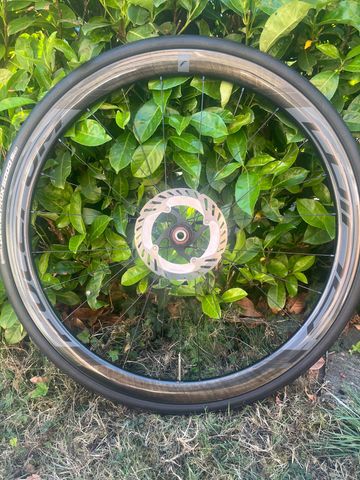 Used Fulcrum wind 40 carbone 2023 bike — image 5 of 6