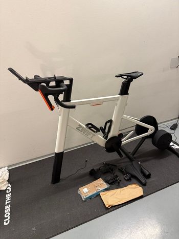 Used Zwift Ride with KICKR CORE 2 Zwift Ride with KICKR CORE 2 2025 bike — image 1 of 14