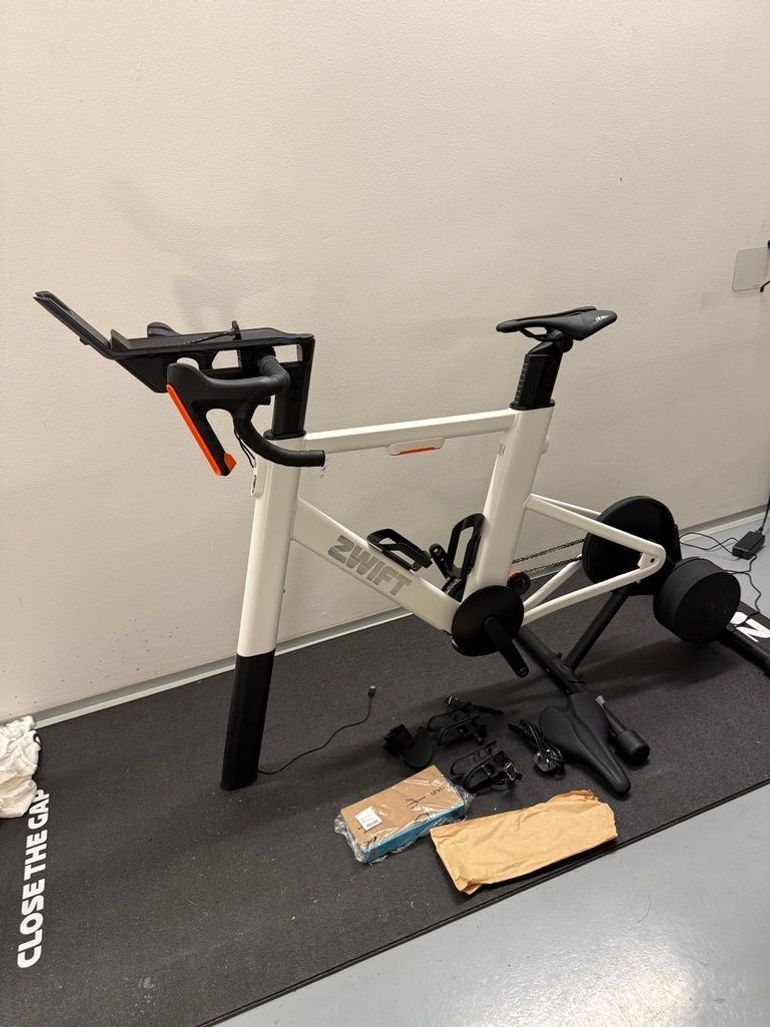 Used Zwift Ride with KICKR CORE 2 Zwift Ride with KICKR CORE 2 2025 bike — image 1 of 14