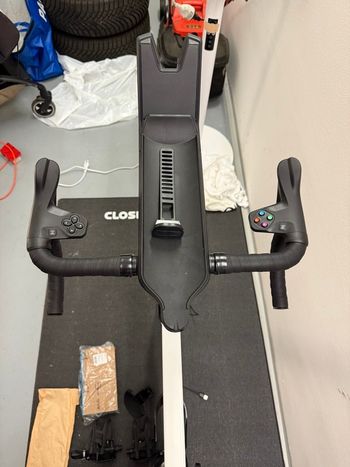Used Zwift Ride with KICKR CORE 2 Zwift Ride with KICKR CORE 2 2025 bike — image 9 of 14