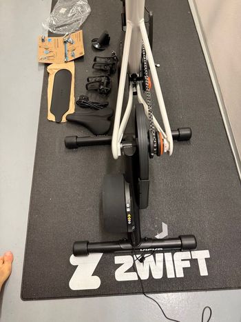 Used Zwift Ride with KICKR CORE 2 Zwift Ride with KICKR CORE 2 2025 bike — image 6 of 14