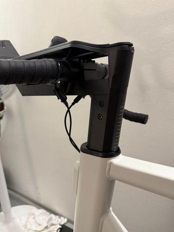 Used Zwift Ride with KICKR CORE 2 Zwift Ride with KICKR CORE 2 2025 bike — image 12 of 14