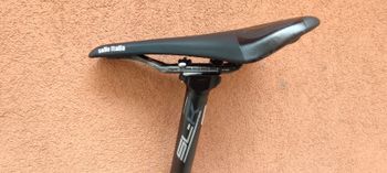 Used Selle Italia MOST CARBON 2022 bike — image 2 of 2