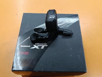 Used Shimano FD-M8070 2018 bike — image 3 of 3