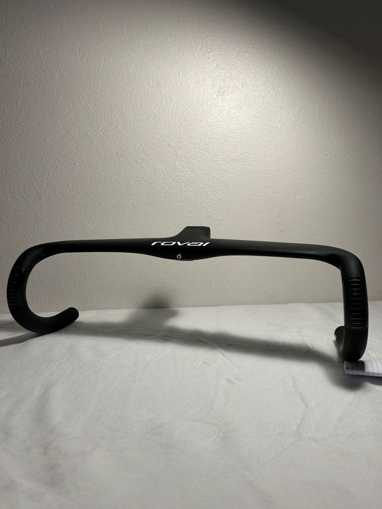 パーツ Roval Rapide Handlebar, carbon Specialized Roval Rapide Cockpit – Incycle Bicycles