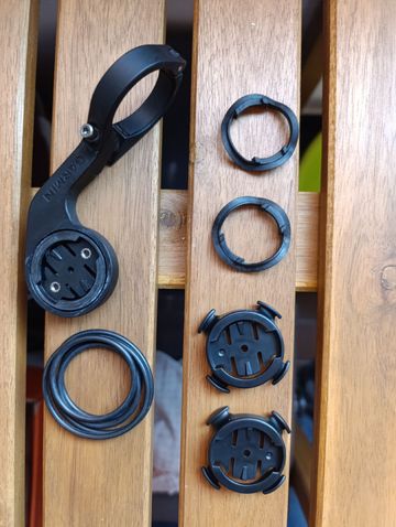 Brugt Garmin Supporti universali Garmin 2024 bike — billede 1 af 3