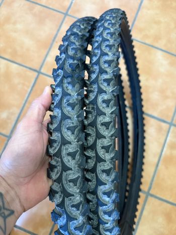 Used Maxxis MTB 2000 bike — image 4 of 6