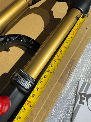 Used Fox Fox 38 Factory Kashima . Grip 2 2025 bike — image 6 of 13