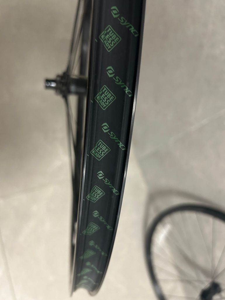 Used Syncros RP2.0 Disc 2024 bike — image 8 of 8