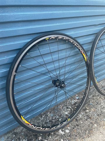 Used Mavic Ksyrium Elite 2015 bike — image 1 of 3