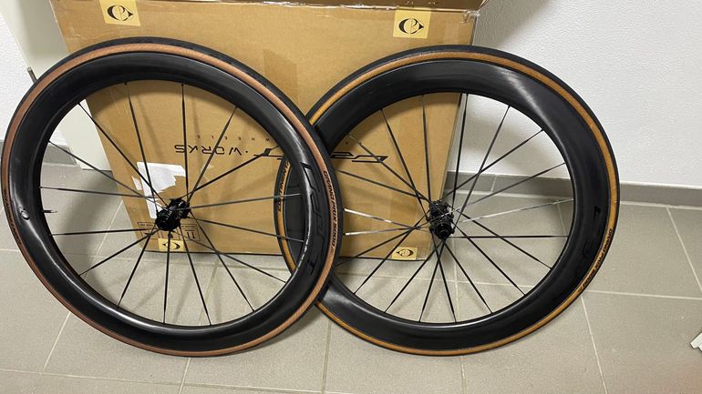 Used crw works CRW Works CS5060 Carbonlaufradsatz Lightweight Zipp ENVE bike — image 2 of 8