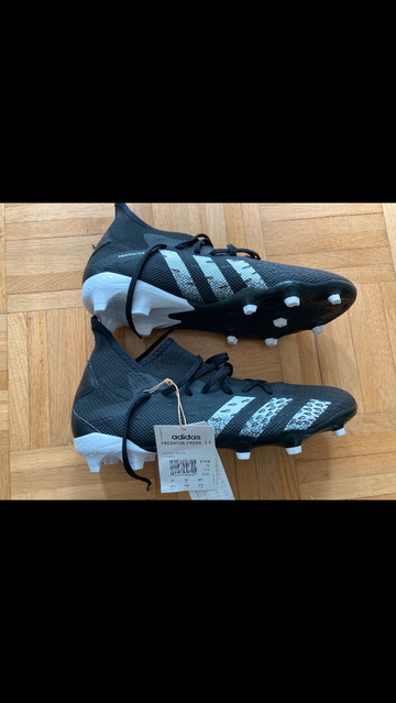 Brugt Adidas Predator Freak .3F 2022 bike — billede 2 af 3