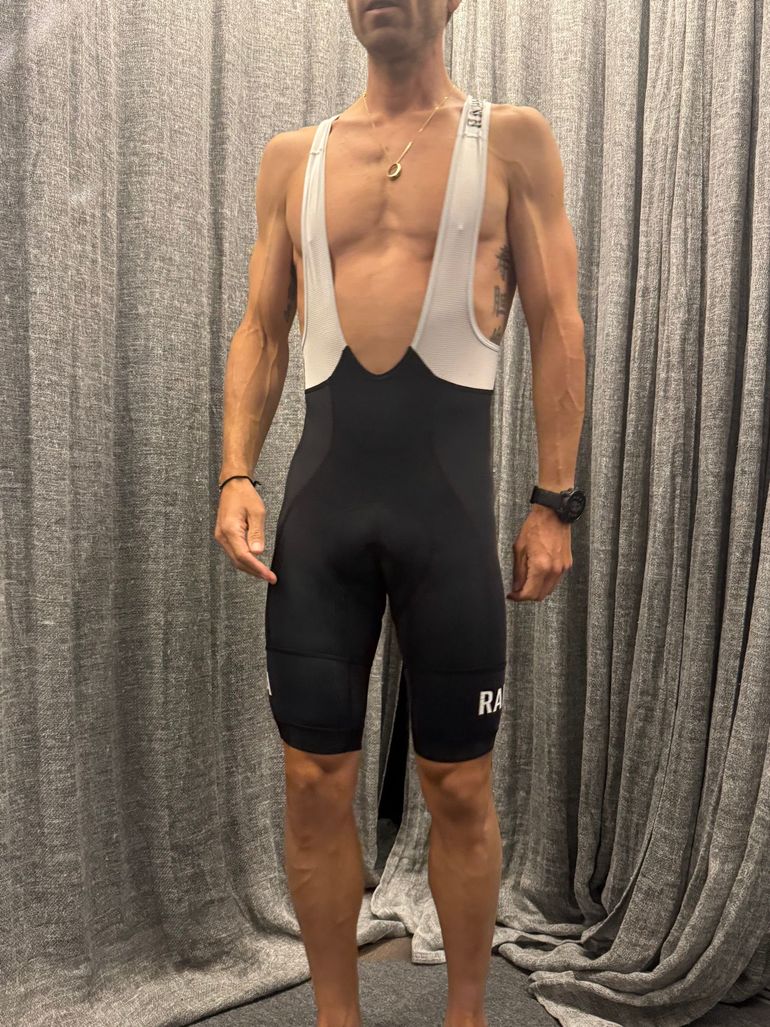 Brugt Rapha Pro Team Training BIB Short 2025 bike — billede 2 af 4