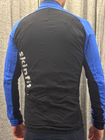 Used Skinfit Winterjacke 2015 bike — image 3 of 3