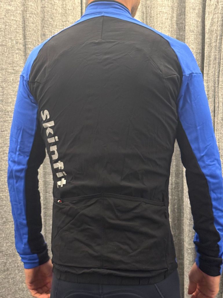 Used Skinfit Winterjacke 2015 bike — image 3 of 3