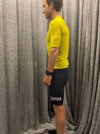 Brugt Rapha Men's Pro Team Lightweight Jersey 2024 bike — billede 2 af 3
