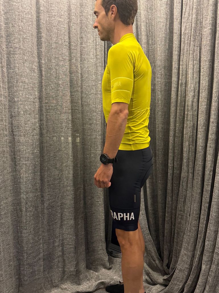 Brugt Rapha Men's Pro Team Lightweight Jersey 2024 bike — billede 2 af 3